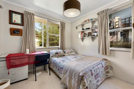 Photo of property in 2a Pempsey Street, Silverstream, Upper Hutt, 5019