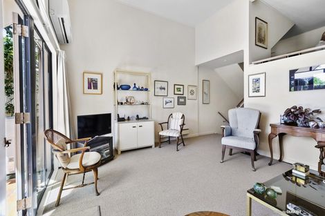 Photo of property in 3/14 Harriett Street, Thorndon, Wellington, 6011