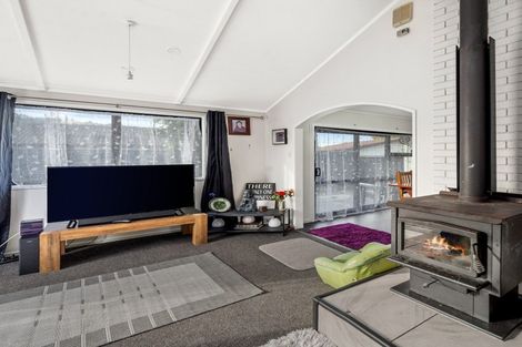 Photo of property in 16 Alison Street, Mangakakahi, Rotorua, 3015