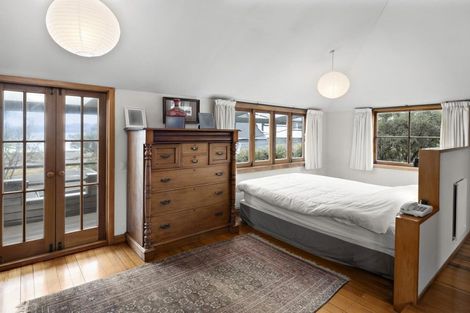 Photo of property in 157 Marine Parade, Eastbourne, Lower Hutt, 5013