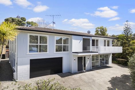 Photo of property in 21 St Ives Terrace, Mairangi Bay, Auckland, 0630