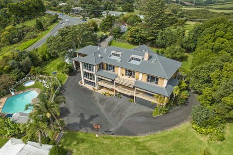 Photo of property in 156 Redoubt Road, Flat Bush, Auckland, 2019