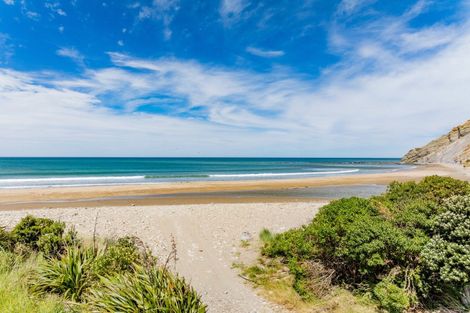 Photo of property in 453 Whangaehu Road, Porangahau, 4293