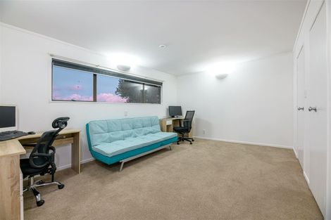 Photo of property in 164 Sturges Road, Henderson, Auckland, 0612