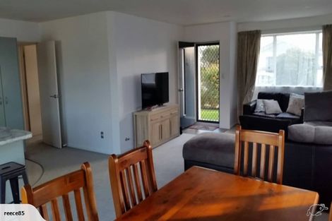 Photo of property in 1/46 Dorset Avenue, Westown, New Plymouth, 4310