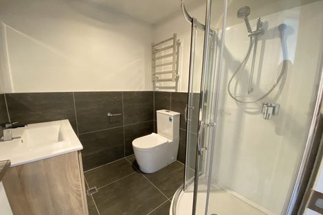 Photo of property in 3b Westall Road, New Lynn, Auckland, 0600