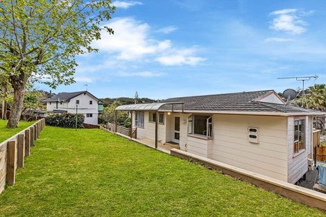 Photo of property in 38 Simon Ellice Drive, Bayview, Auckland, 0629