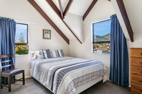 Photo of property in 122 Arthur Crescent, Hilltop, Taupo, 3330