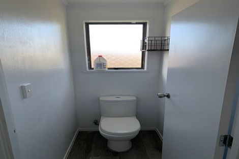 Photo of property in 41 Mcquarrie Avenue, Wattle Downs, Auckland, 2103