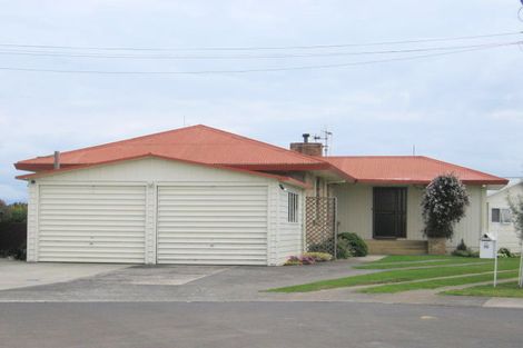 Photo of property in 12a Bennett Street, Otumoetai, Tauranga, 3110