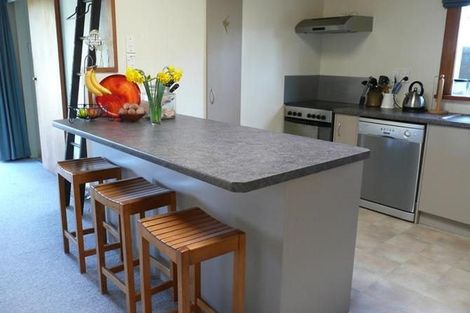 Photo of property in 374 College Street, Hokowhitu, Palmerston North, 4410