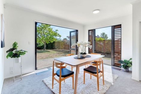 Photo of property in 5 Ashurst Lane, Greenhithe, Auckland, 0632