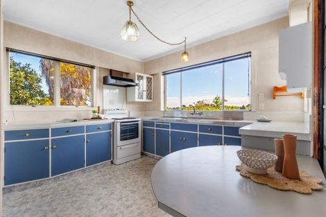 Photo of property in 18 Argyle Avenue, Levin, 5510