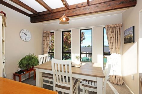 Photo of property in 11 Leven Street, South Hill, Oamaru, 9400