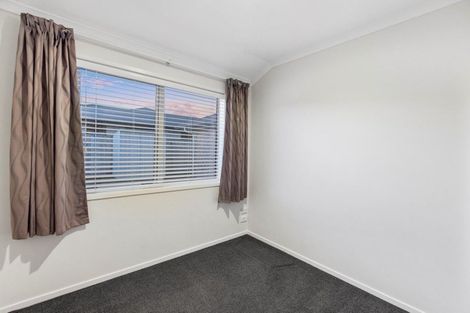 Photo of property in 21 Ponga Place, Papamoa Beach, Papamoa, 3118