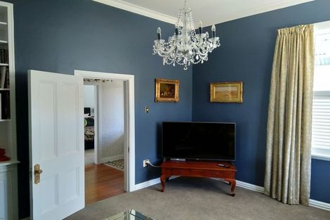 Photo of property in 32 Esther Street, Martinborough, 5711