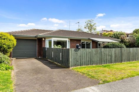 Photo of property in 2 Opal Drive, Papamoa Beach, Papamoa, 3118