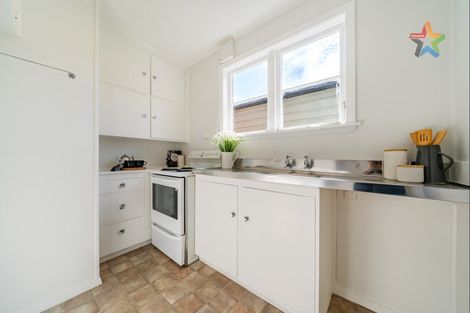 Photo of property in 4-6 Cottle Street, Avalon, Lower Hutt, 5011