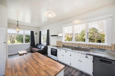 Photo of property in 179 Leedstown Road, Hunterville, Marton, 4787