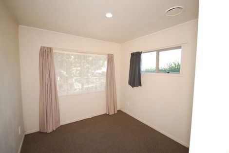 Photo of property in 11 Helleur Road, Massey, Auckland, 0614