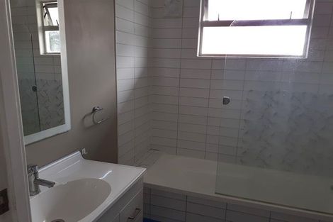 Photo of property in 6 Hughes Avenue, Hokowhitu, Palmerston North, 4410