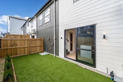 Photo of property in 2/127 Ridge Road, Howick, Auckland, 2014