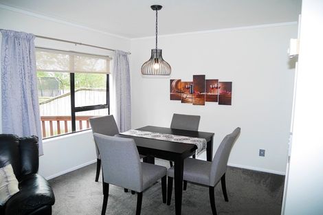 Photo of property in 22 Rosewood Place, Paraparaumu, 5032