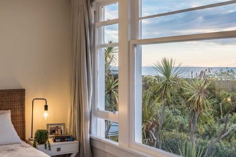 Photo of property in 9 Manly Street, Paraparaumu Beach, Paraparaumu, 5032