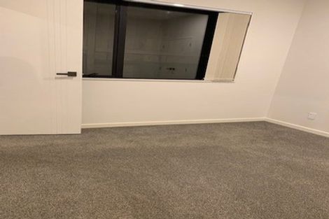 Photo of property in 10 Haku Road, Flat Bush, Auckland, 2019