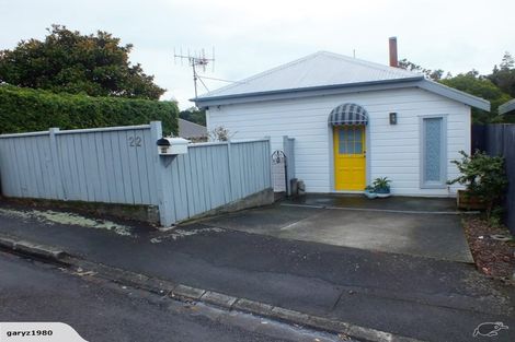 Photo of property in 22 Enfield Road, Hospital Hill, Napier, 4110