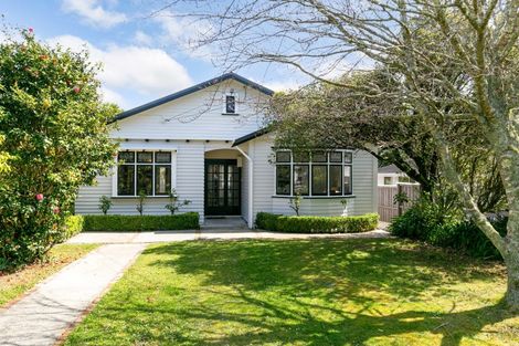 Photo of property in 22 Izard Road, Khandallah, Wellington, 6035