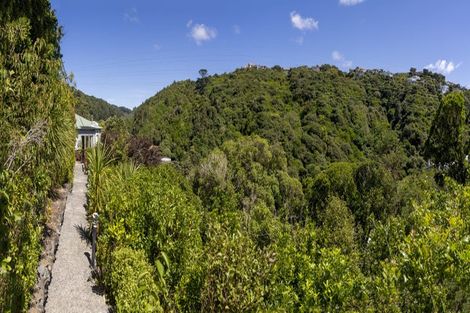 Photo of property in 34 Moana Road, Kelburn, Wellington, 6012