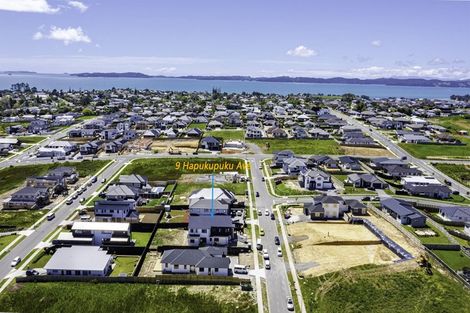 Photo of property in 9 Hapukupuku Avenue, Beachlands, Auckland, 2018