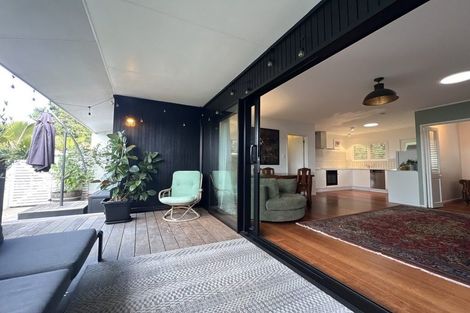 Photo of property in 3/17 Church Street, Devonport, Auckland, 0624