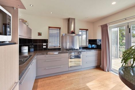 Photo of property in 256 Hill Road, The Gardens, Auckland, 2105