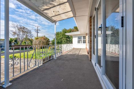 Photo of property in 40 Shirley Avenue, Papakura, 2110