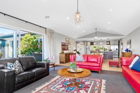 Photo of property in 33 Mervyn Place, Ohauiti, Tauranga, 3112