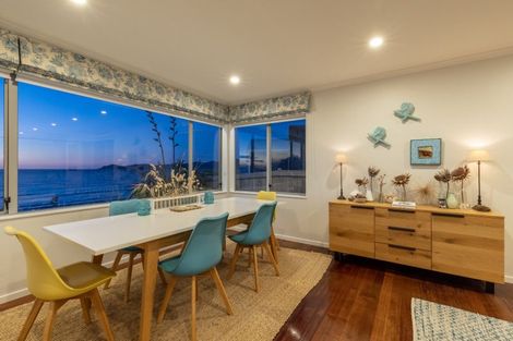 Photo of property in 80 The Esplanade, Raumati South, Paraparaumu, 5032