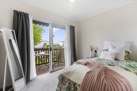 Photo of property in 1/3 Willerton Avenue, New Lynn, Auckland, 0600