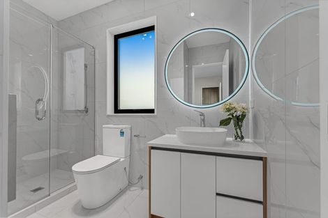 Photo of property in 1/13 Blockhouse Bay Road, Avondale, Auckland, 1026