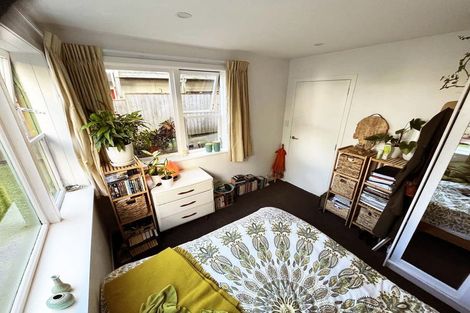 Photo of property in 88 Roxburgh Street, Mount Victoria, Wellington, 6011