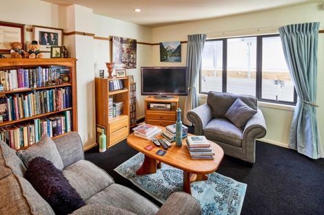 Photo of property in 8/240 The Terrace, Wellington Central, Wellington, 6011