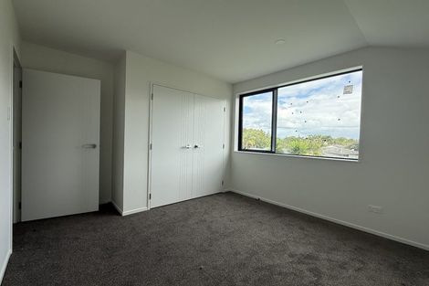 Photo of property in 40 Normanton Street, Glenfield, Auckland, 0629