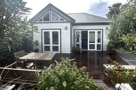 Photo of property in 23 Aurora Street, Petone, Lower Hutt, 5012