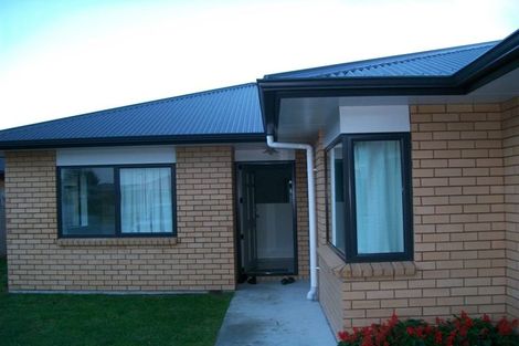 Photo of property in 12 Shrule Place, Huntington, Hamilton, 3210