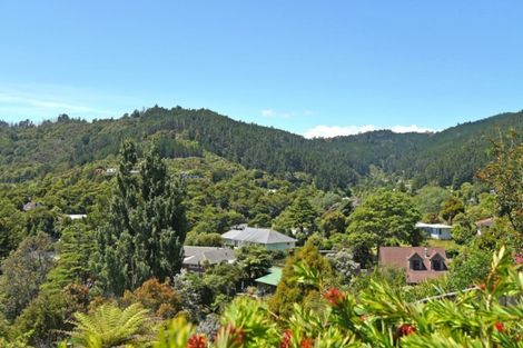 Photo of property in 12 Wyndham Road, Pinehaven, Upper Hutt, 5019
