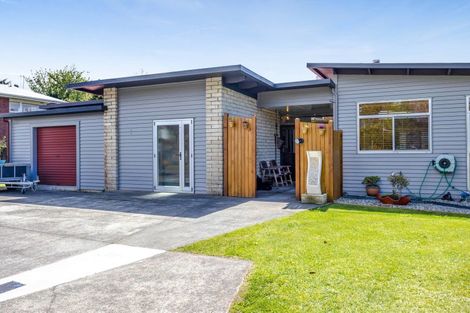 Photo of property in 203b South Road, Spotswood, New Plymouth, 4310