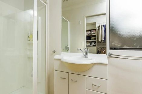 Photo of property in 12 Kanuka Way, Albany, Auckland, 0632