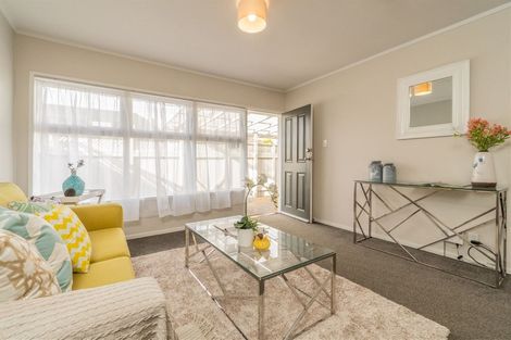 Photo of property in 4/188 Captain Springs Road, Onehunga, Auckland, 1061