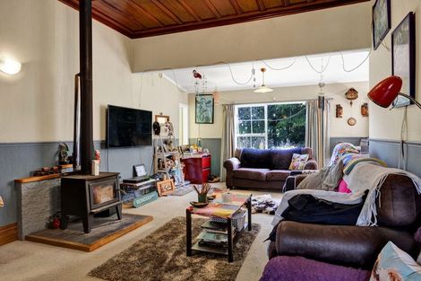 Photo of property in 210 Turuturu Road, Hawera, 4674